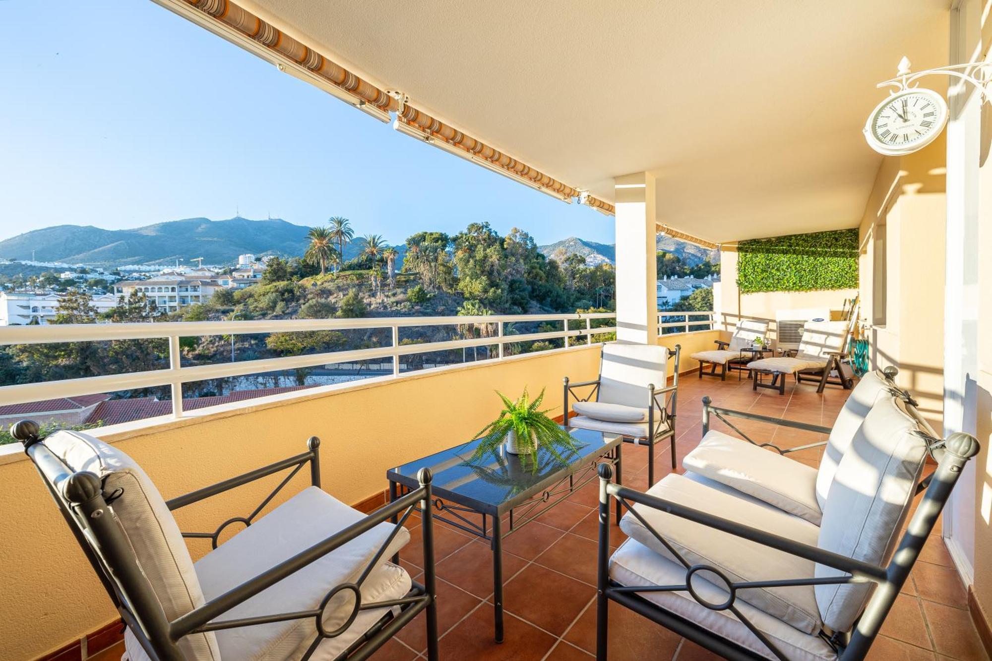 Holidays2Nueva Torrequebrada 2 Bedrooms And 2 Bathrooms, Terrace, Community Pool And Garage Benalmádena Buitenkant foto